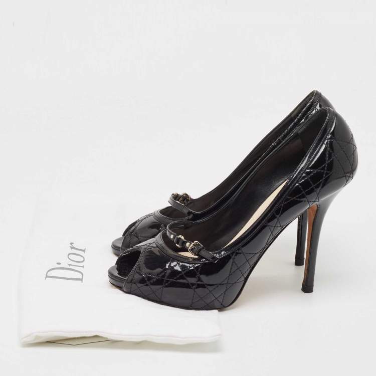 مملوكة مسبقًا Dior Black Cannage Patent Leather Peep Toe Platform Pumps Size 40
