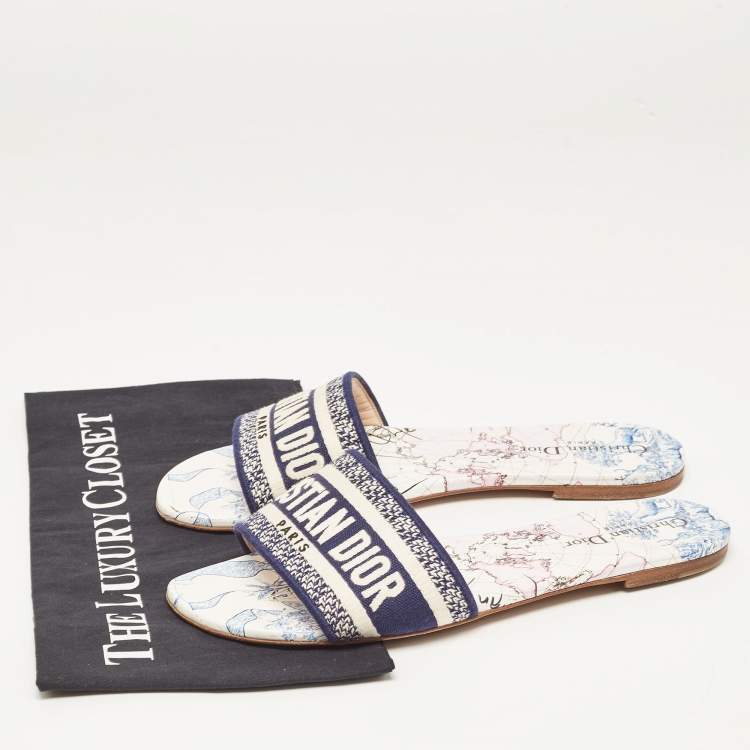 Pre Owned Dior Navy Blue/White Embroidered Logo Canvas Dway Flat Slides Size 41