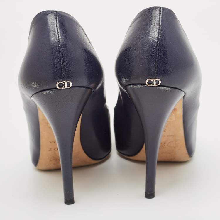 Pre Owned Dior Navy Blue Leather Pumps Size 39