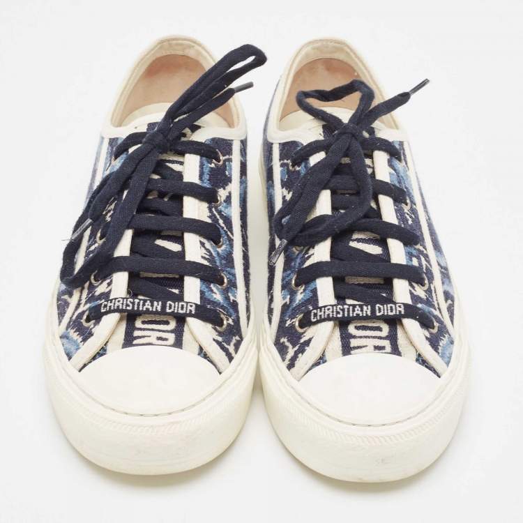 Pre Owned Dior Navy Blue/White Floral Embroidered Canvas Walk'n'Dior Sneakers Size 39