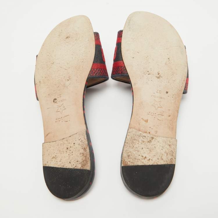 Pre Owned Dior Red/Blue Pop Heart I Love Paris Embroidered Canvas Dway Flat Slides Size 37