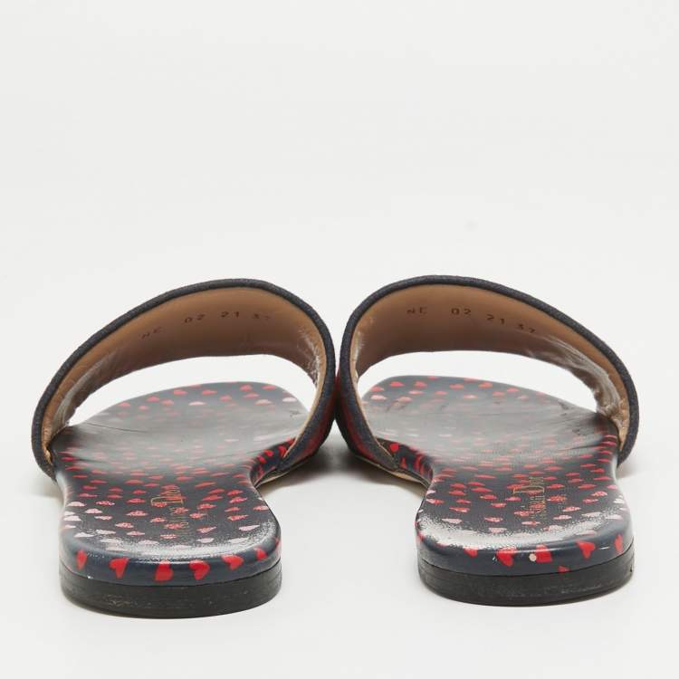 Pre Owned Dior Red/Blue Pop Heart I Love Paris Embroidered Canvas Dway Flat Slides Size 37