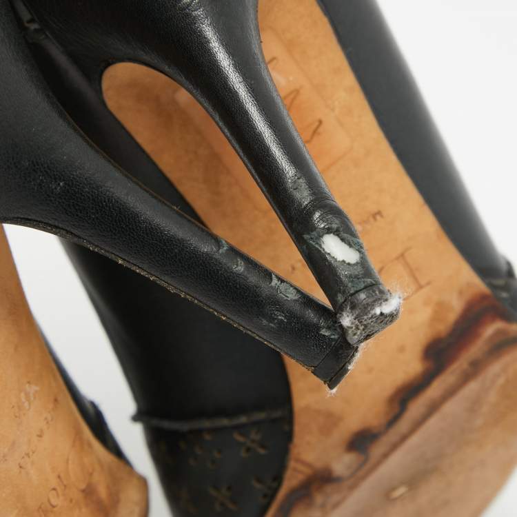 Pre Owned Dior Navy Blue Leather Buckle Round Toe Pumps Size 38.5