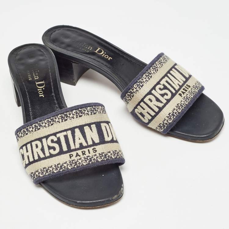 Pre Owned Dior Beige/Blue Canvas Dway Open Toe Slide Sandals Size 34