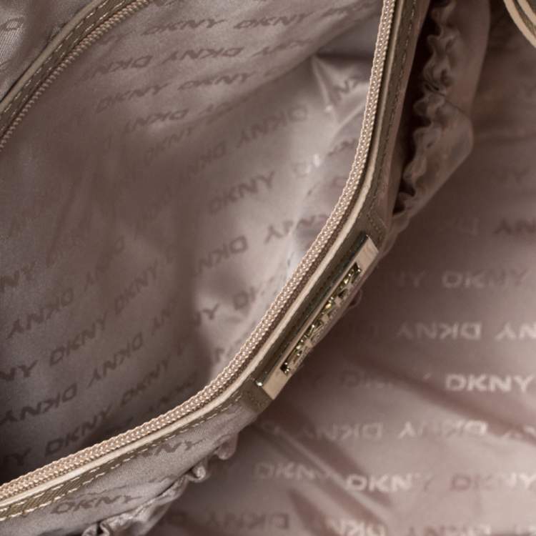 Pre Owned DKNY Green Saffiano Leather Boston Bag
