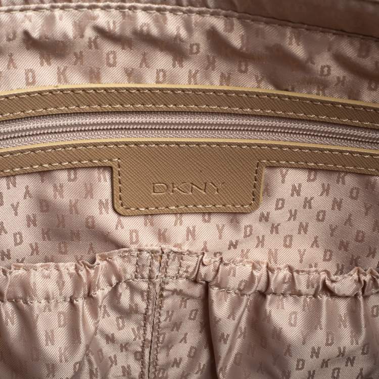 Pre Owned DKNY Tan Saffiano Leather Bryant Park Chain Tote 
