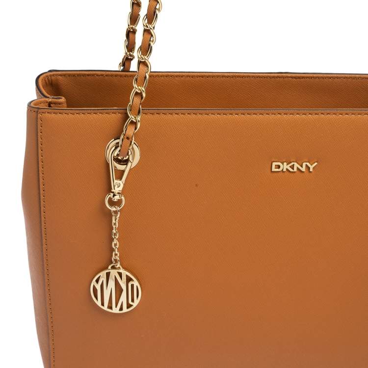 Pre Owned DKNY Tan Saffiano Leather Bryant Park Chain Tote 