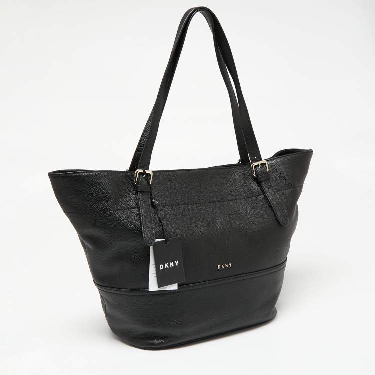 مملوكة مسب�قًا DKNY Black Pebbled Leather Large Tote