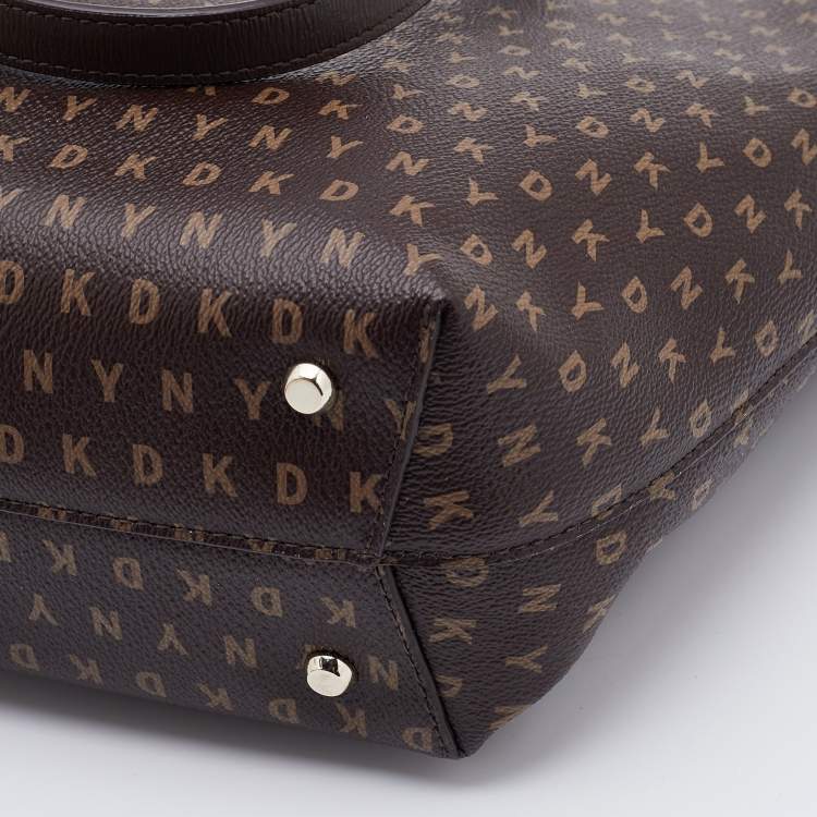Pre Owned DKNY Brown Signature Coated Canvas Bryant Tote
