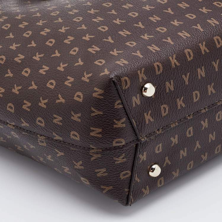 Pre Owned DKNY Brown Signature Coated Canvas Bryant Tote