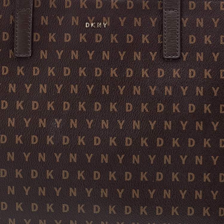 Pre Owned DKNY Brown Signature Coated Canvas Bryant Tote