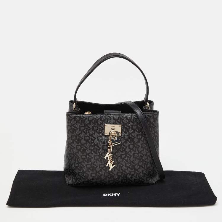 Pre Owned Dkny Black Signature Coated Canvas Padlock Tote