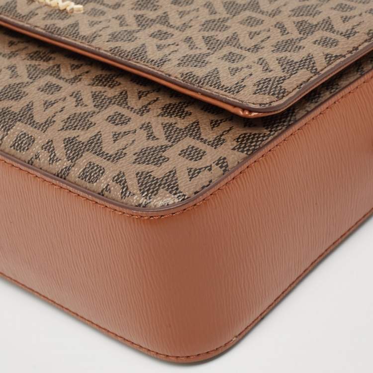 Pre Owned DKNY Two Tone Brown Signature Coated Canvas Bryant Park Flap Crossbody Bag
