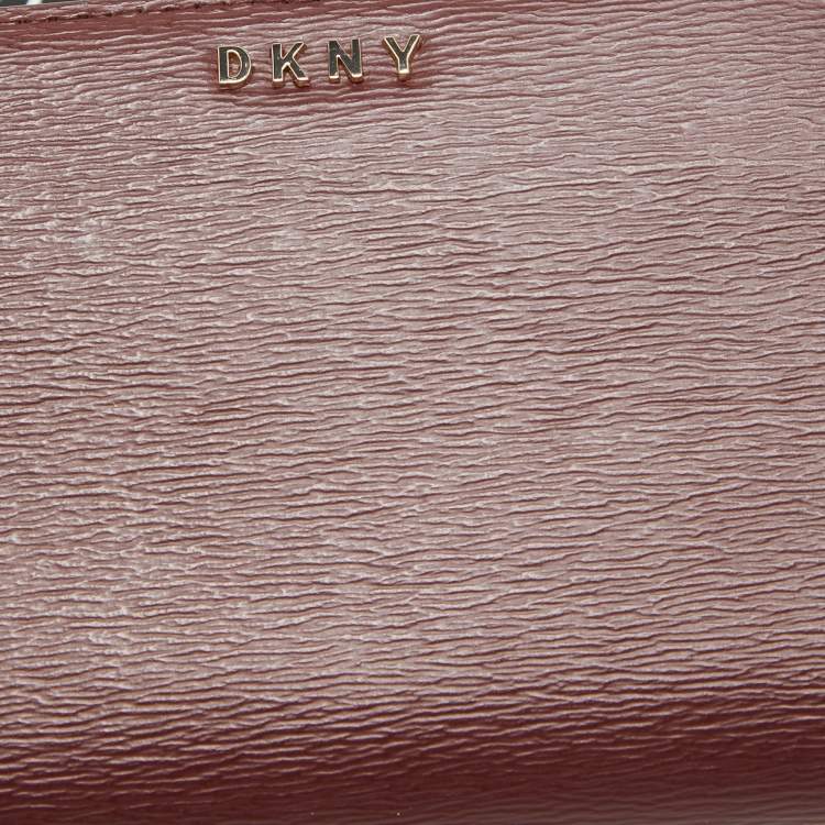 Pre Owned DKNY Burgundy Leather Bryant Zip Continental Wallet