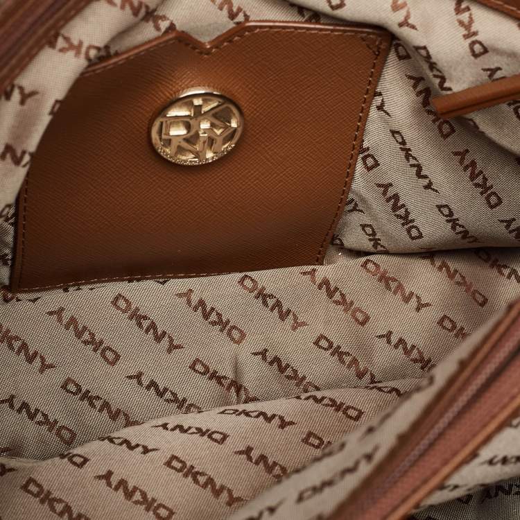 مملوكة مسبقًا DKNY Burgundy/Beige Monogram Canvas and Croc Embossed Leather Turnlock Flap Tote