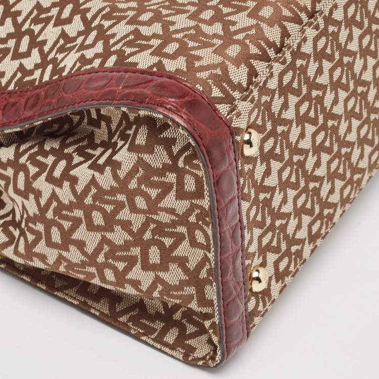 مملوكة مسبقًا DKNY Burgundy/Beige Monogram Canvas and Croc Embossed Leather Turnlock Flap Tote