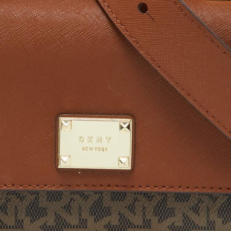 مملوكة مسبقًا DKNY Brown Signature Coated Canvas and Leather Top Handle Bag