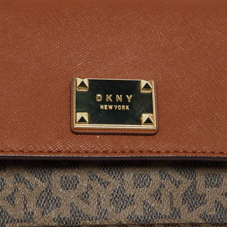 مملوكة مسبقًا DKNY Brown Signature Coated Canvas and Leather Top Handle Bag