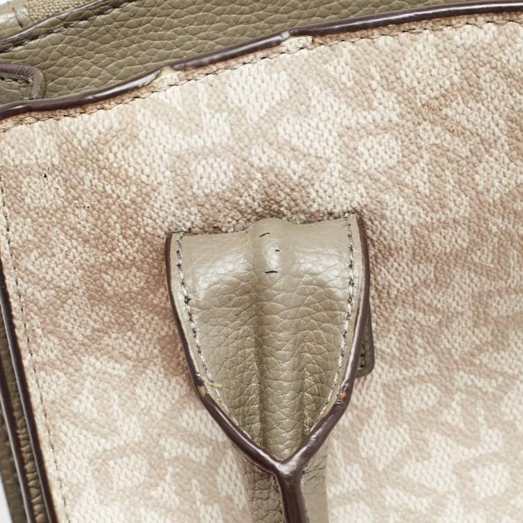 Pre Owned DKNY Grey/Beige Signature Coated Canvas and Leather Padlock Charm Tote