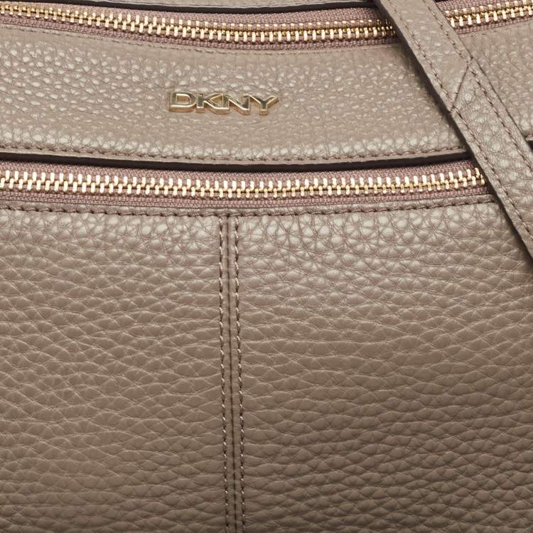 Pre Owned DKNY Grey Leather Front Zip Top Handle Bag