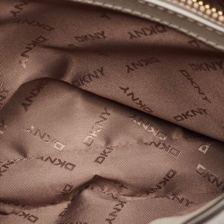 Pre Owned DKNY Grey Leather Bryant Park Edge Flap Crossbody Bag