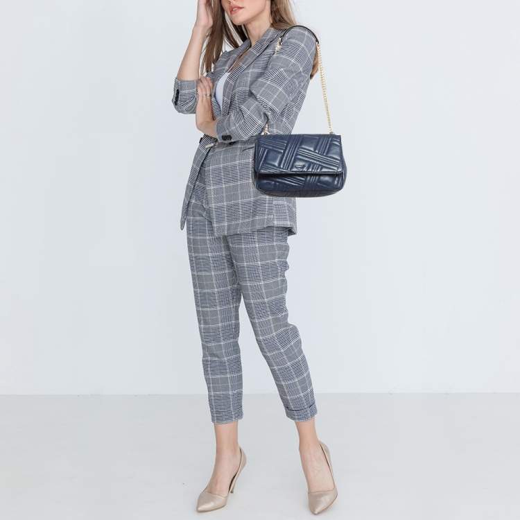 مملوكة مسبقًا DKNY Navy Blue Quilted Leather Allen Flap Shoulder Bag
