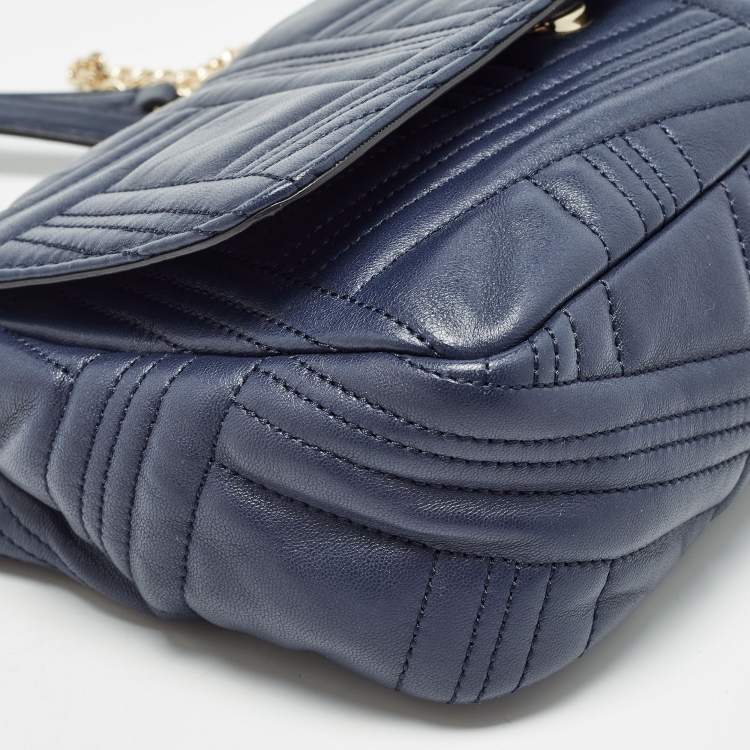 مملوكة مسبقًا DKNY Navy Blue Quilted Leather Allen Flap Shoulder Bag