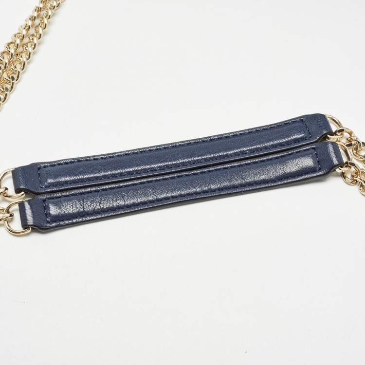 مملوكة مسبقًا DKNY Navy Blue Quilted Leather Allen Flap Shoulder Bag