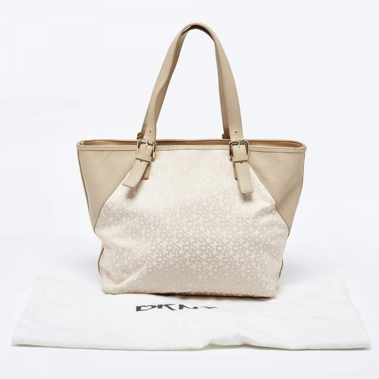 Pre Owned Dkny Cream/Beige Monogram Canvas and Leather Zip Tote