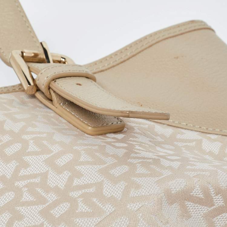 Pre Owned Dkny Cream/Beige Monogram Canvas and Leather Zip Tote