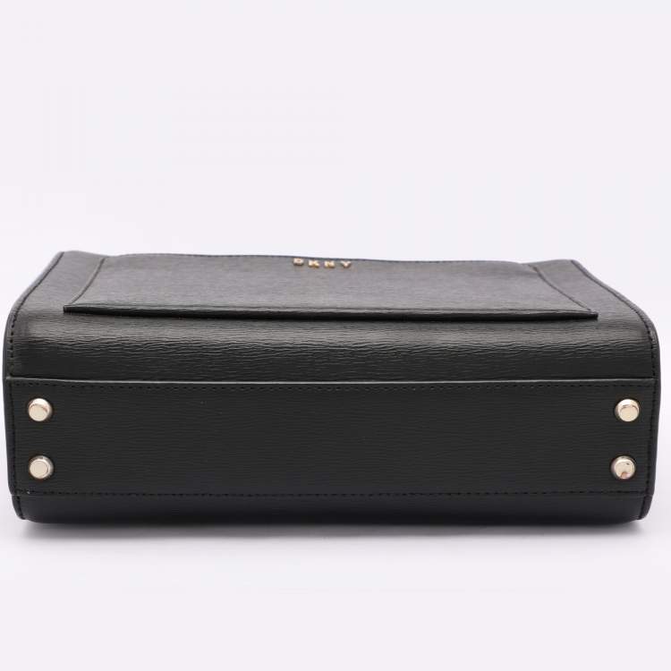 Pre Owned DKNY Black Leather Top Zip Crossbody Bag