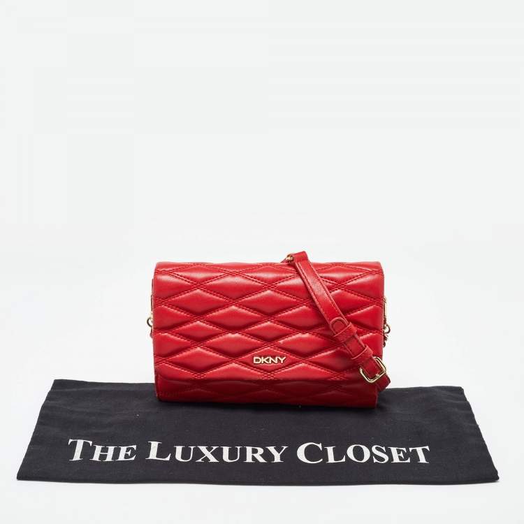 Pre Owned Dkny Red Quilted Leather Flap Chain Crossbody Bag