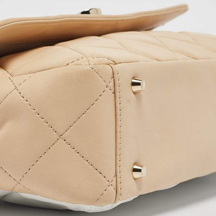 Pre Owned DKNY Beige/White Quilted Leather Flap Bag