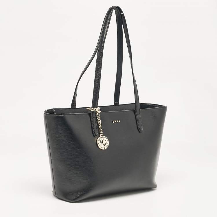 Pre Owned DKNY Black Leather Medium Bryant Tote