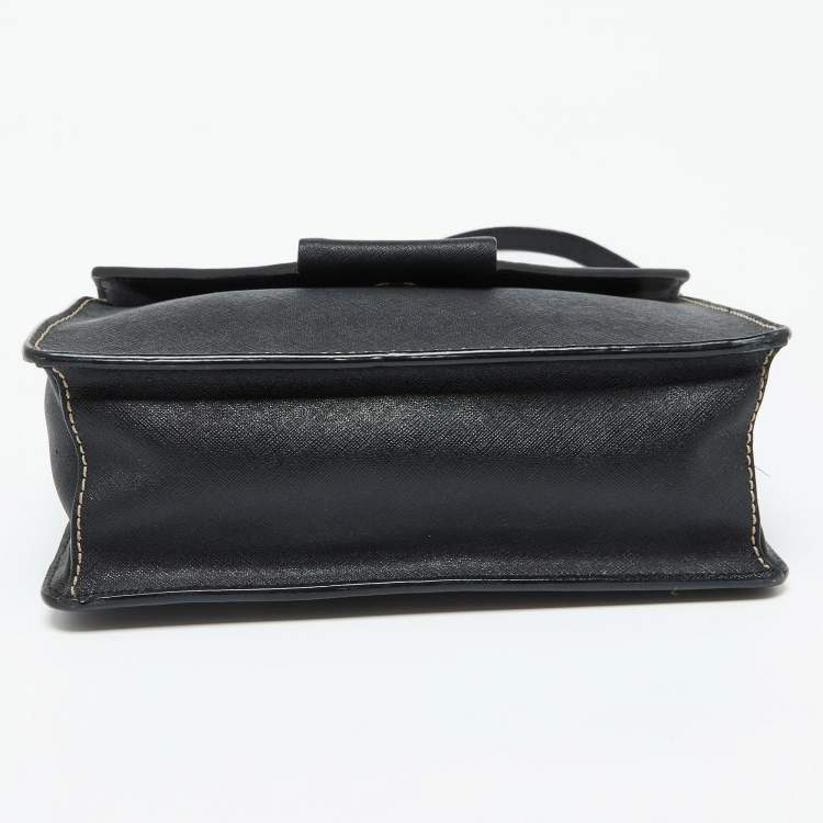 Pre Owned DKNY Black Leather Envelope Flap Shoulder Bag