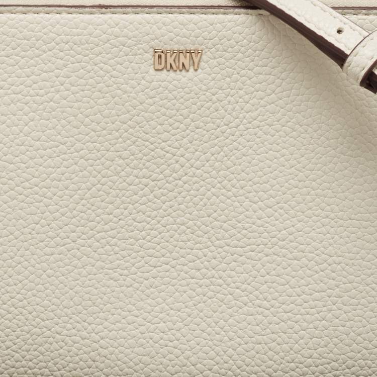 Pre Owned Dkny White Leather Bryant Park Dome Crossbody Bag