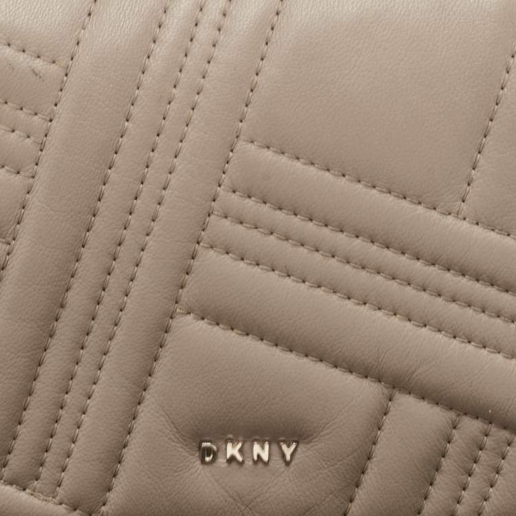 Pre Owned Dkny Beige Quilted Leather Allen Flap Shoulder Bag