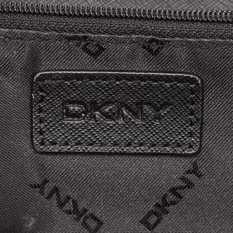 Pre Owned DKNY Blue Leather Logo Flap Wallet On Chain