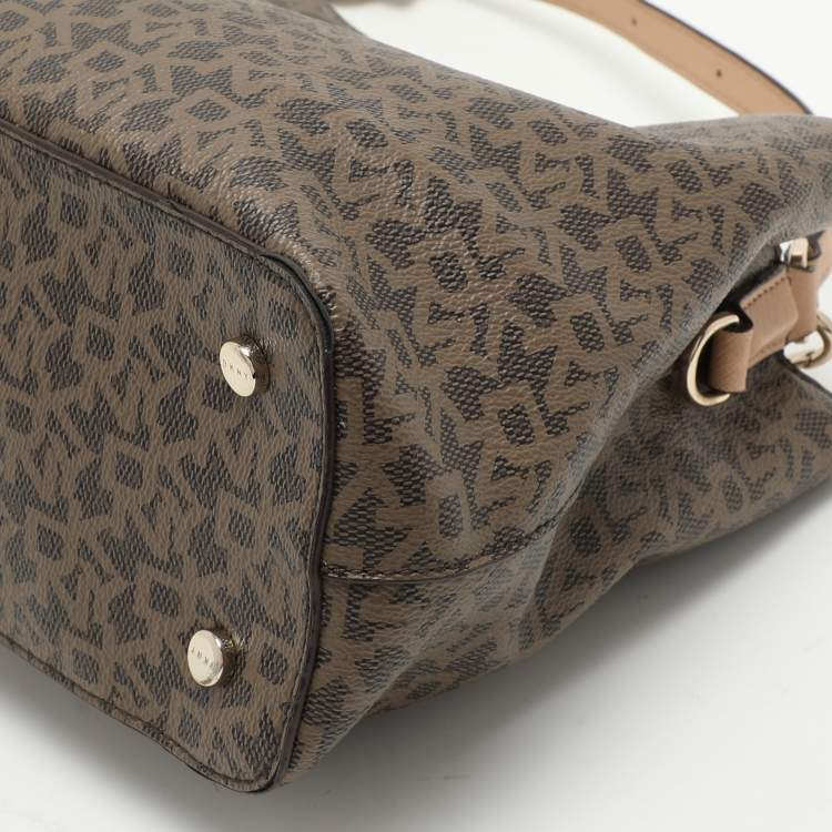 Pre Owned Dkny Beige Signature Coated Canvas and Leather Satchel