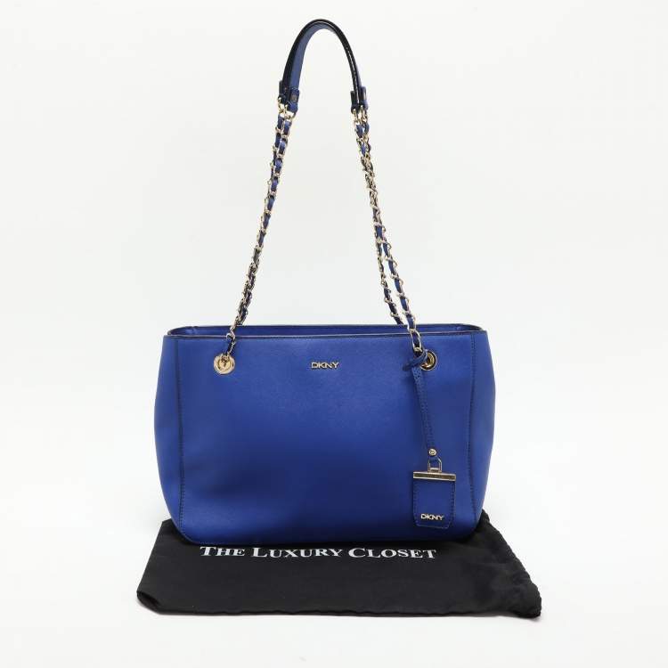 Pre Owned DKNY Blue Leather Chain Zip Tote