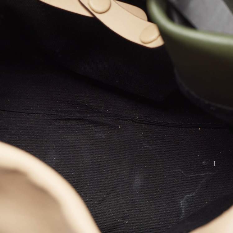 Pre Owned DKNY Beige/Fatigue Green Leather Hobo