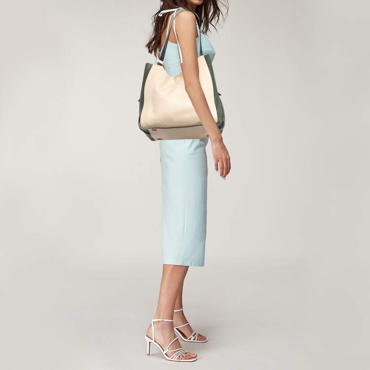 Pre Owned DKNY Beige/Fatigue Green Leather Hobo