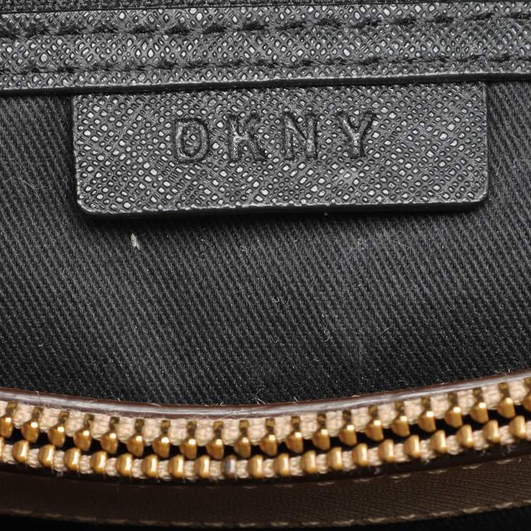 Pre Owned DKNY Beige Leather Bryant Park Chain Tote