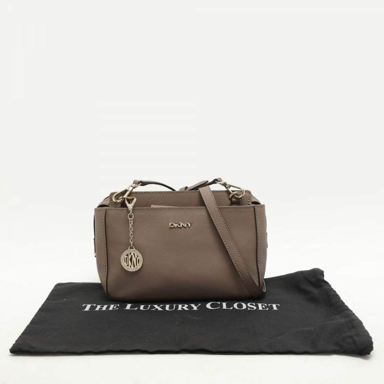 Pre Owned Dkny Taupe Leather Crossbody Bag