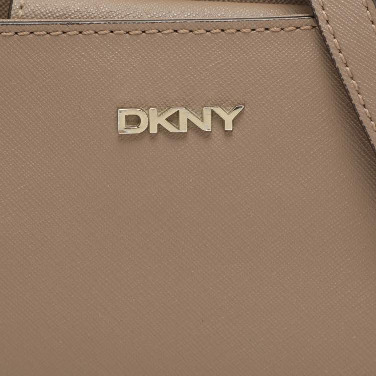 Pre Owned Dkny Taupe Leather Crossbody Bag