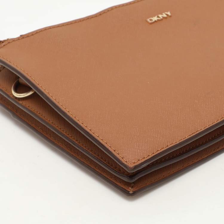 Pre Owned Dkny Brown Leather Crossbody Bag