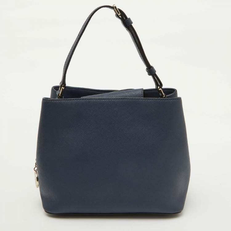 Pre Owned DKNY Navy Blue Saffiano Leather Bryant Park Bucket Bag