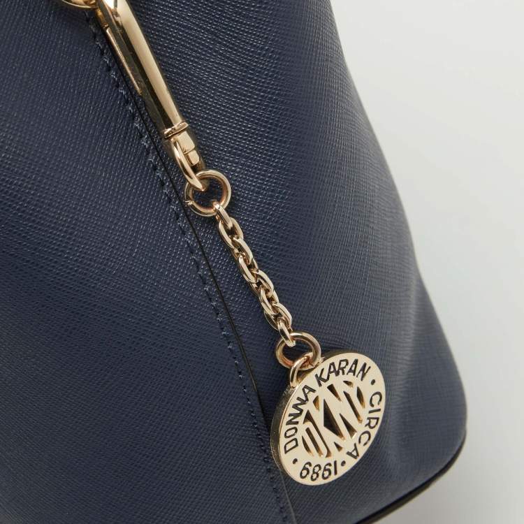 Pre Owned DKNY Navy Blue Saffiano Leather Bryant Park Bucket Bag