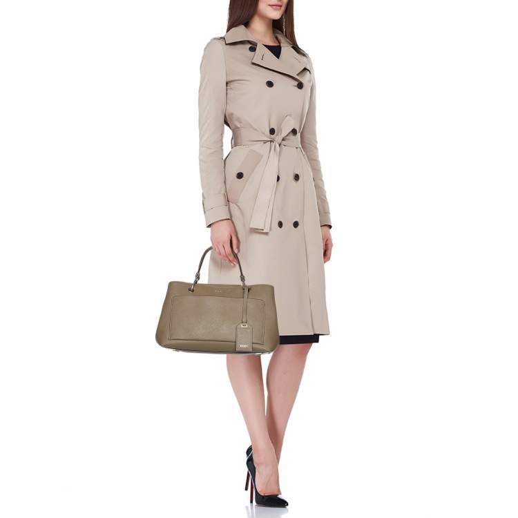 Pre Owned Dkny Khaki Green Leather Tote