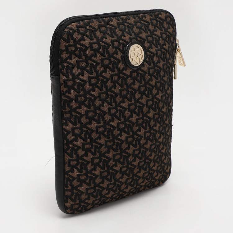 Pre Owned Dkny Brown/Black Canvas and Leather Pouch Clutch